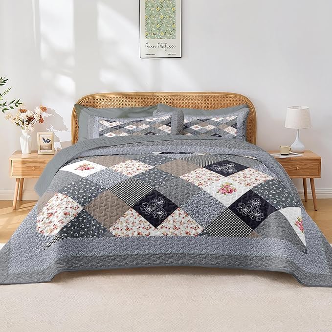 Quilt Set - Queen - 3 Piece