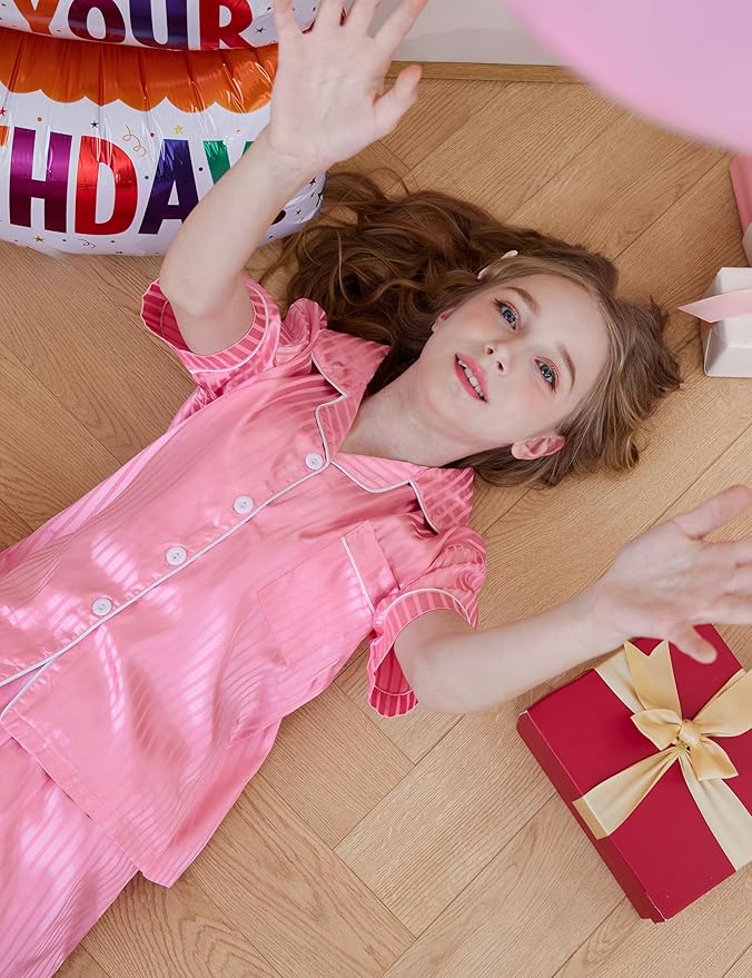 Satin Pajama Set - Short Sleeve - 2 Piece