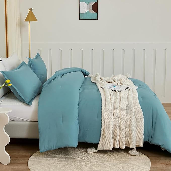 Comforter Set - California King - 104 x 96 in - 3 Piece
