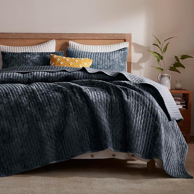 Velvet Quilt Set - California King