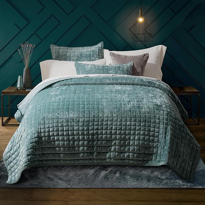 Velvet Quilt Set - King