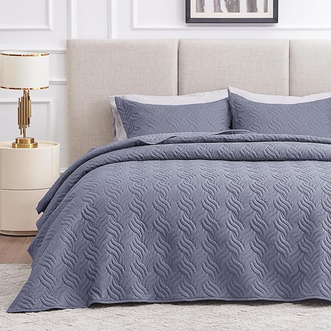 Quilt Set - California King - 3 Piece