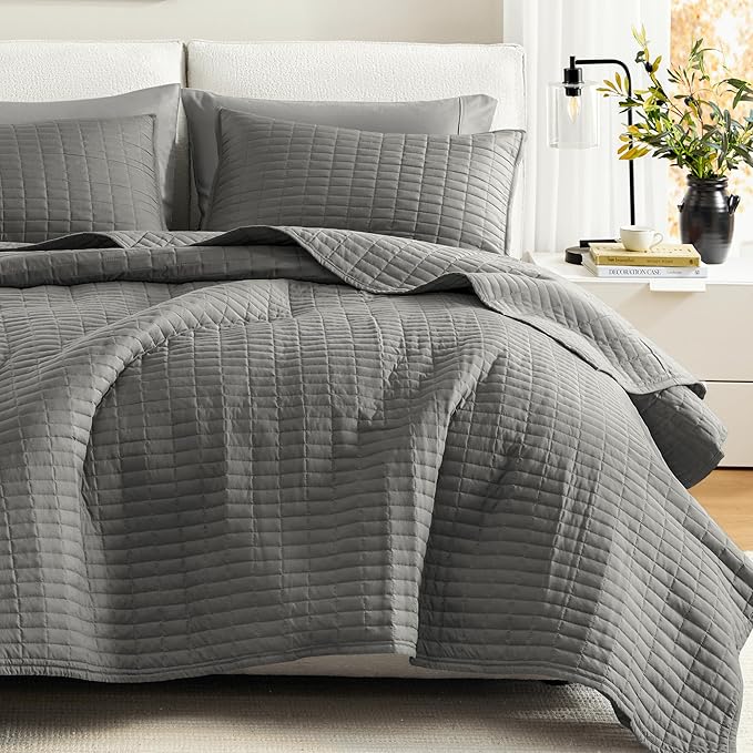 Quilt Set - King - 3 Piece