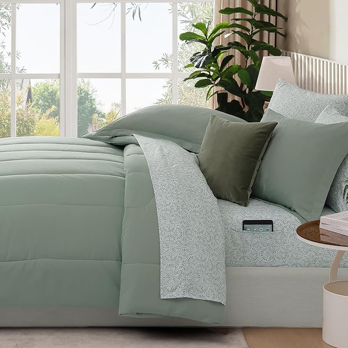 Comforter Set - Queen - 7 Piece
