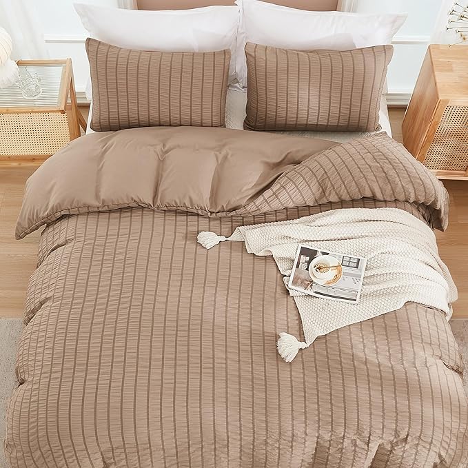 Microfiber Duvet Cover Set - King - 104 x 98 in - 3 Piece