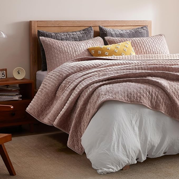 Velvet Quilt Set - King