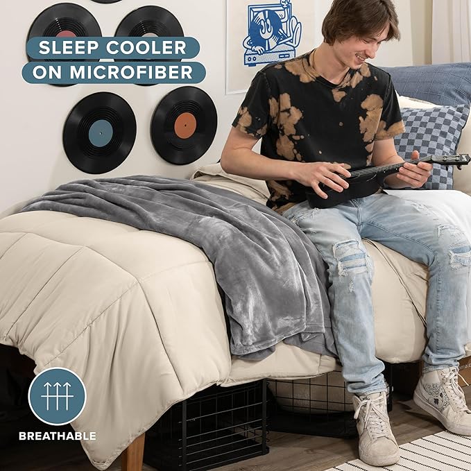 Down Alternative Comforter Set - Twin