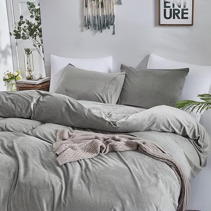Velvet Comforter Set - Twin - 3 Piece