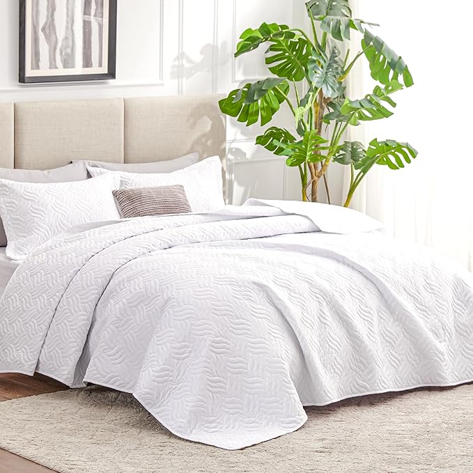 Quilt Set - California King - 3 Piece