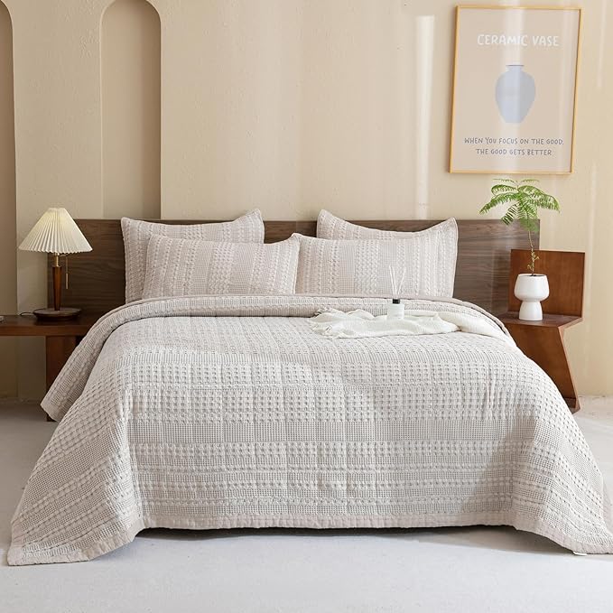 Quilt Set - King - 3 Piece