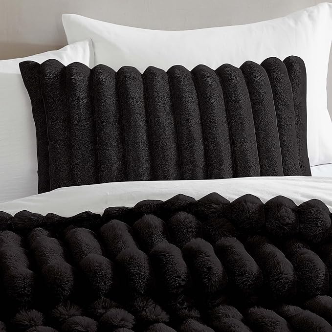 Comforter Set - Queen - 4 Piece