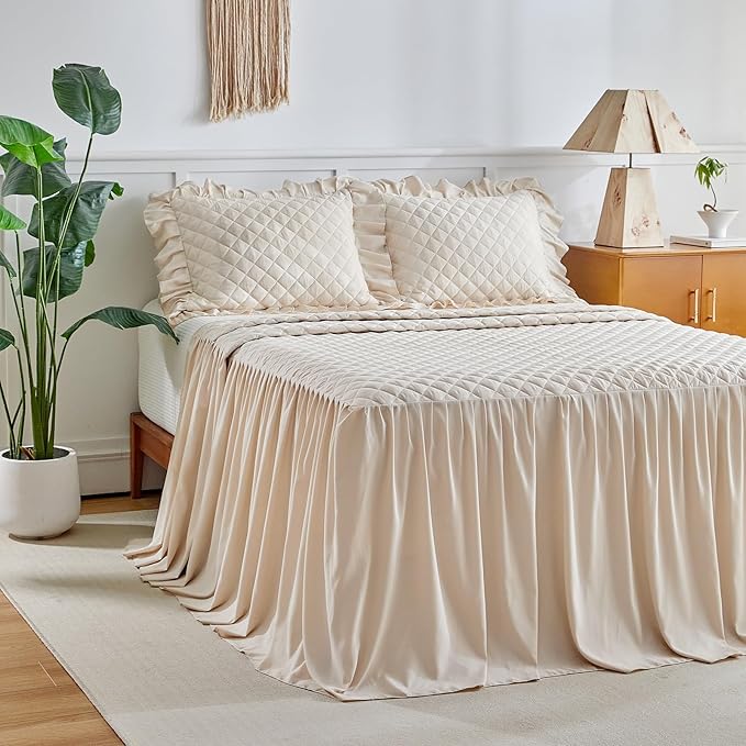 Bedding Set - California King - 3 Piece