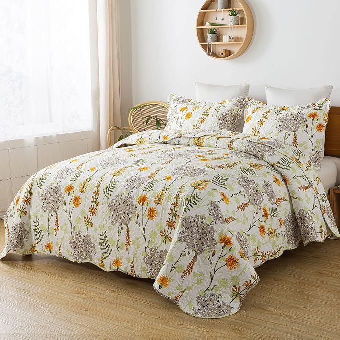 Quilt Set - Queen - 3 Piece