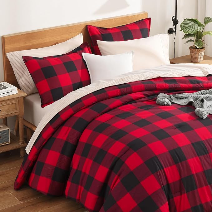 Down Alternative Comforter Set - King - 104 x 90 in - 3 Piece