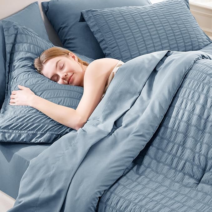Down Alternative Comforter Set - Queen - 7 Piece