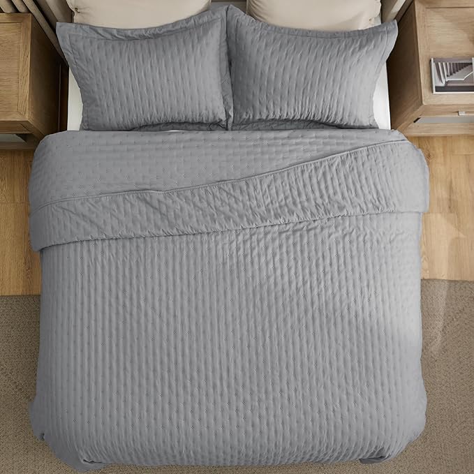 Quilt - Twin XL - 68 x 86 in