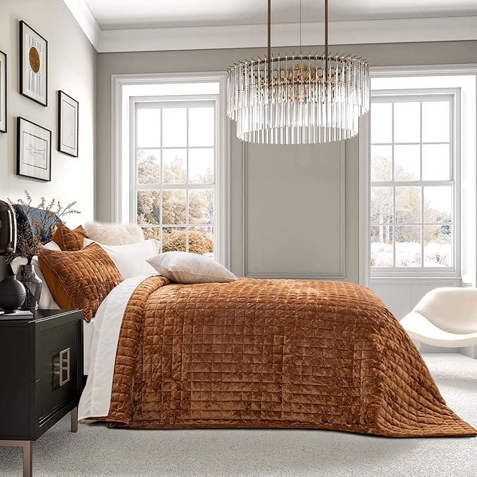 Velvet Quilt Set - King