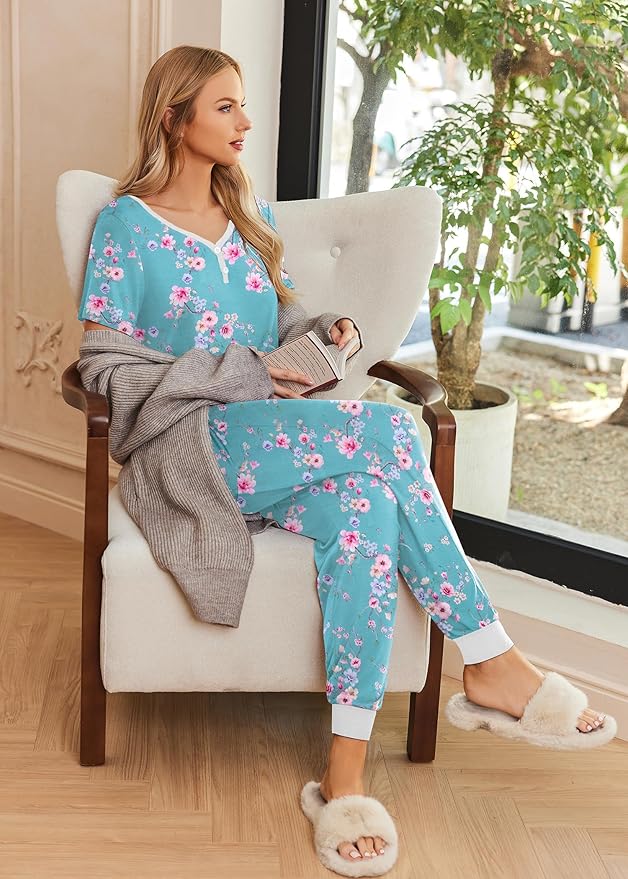 Women's Pants Pajama Set - Short Sleeve - 2 Piece