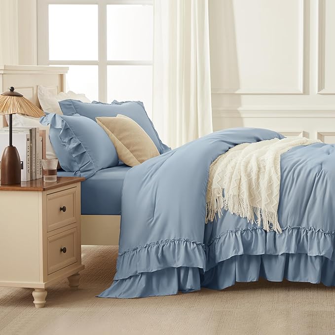 Microfiber Comforter Set - California King - 104 x 96 in - 3 Piece