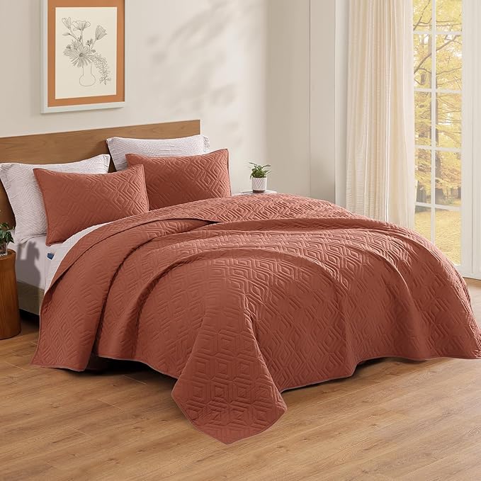 Quilt Set - Queen - 3 Piece