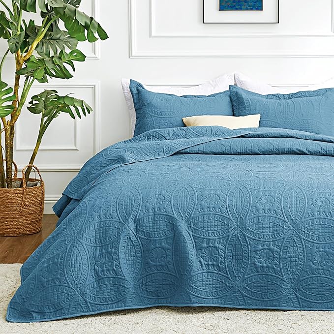 Quilt Set - Queen - 3 Piece