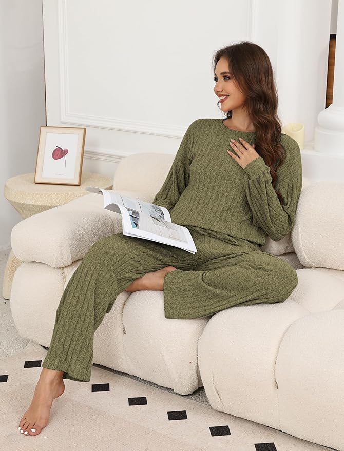 Women's Pants Pajama Set - Long Sleeve - 2 Piece