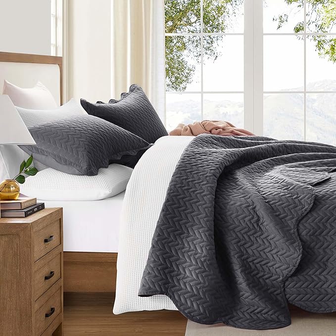 Microfiber Quilt Set - King - 3 Piece