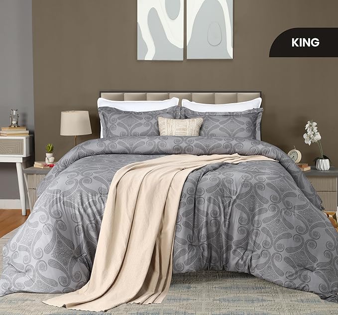 Down Alternative Comforter Set - King - 90 x 102 in - 3 Piece