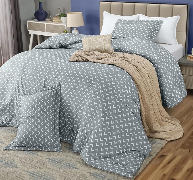 Down Alternative Comforter Set - King - 90 x 102 in - 3 Piece