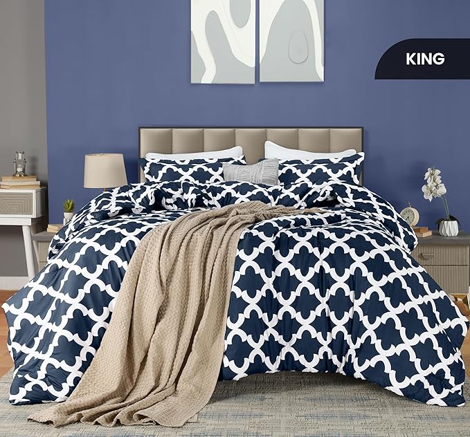 Down Alternative Comforter Set - King - 90 x 102 in - 3 Piece