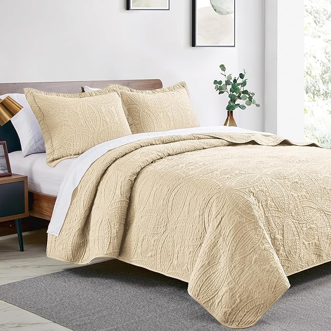 Quilt Set - California King - 3 Piece