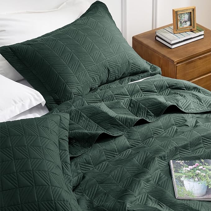 Quilt - King - 106 x 96 in