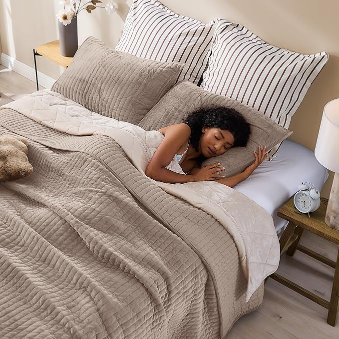 Velvet Quilt Set - Queen