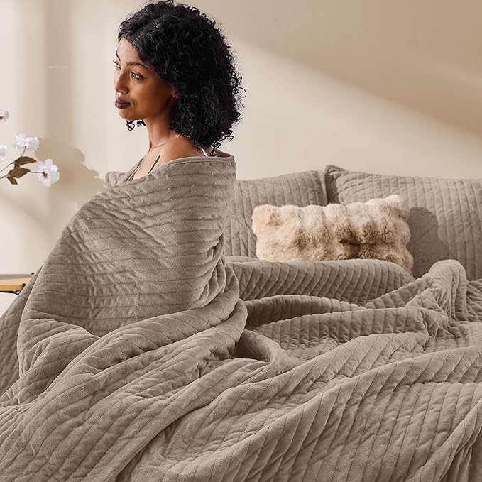 Velvet Quilt Set - Queen