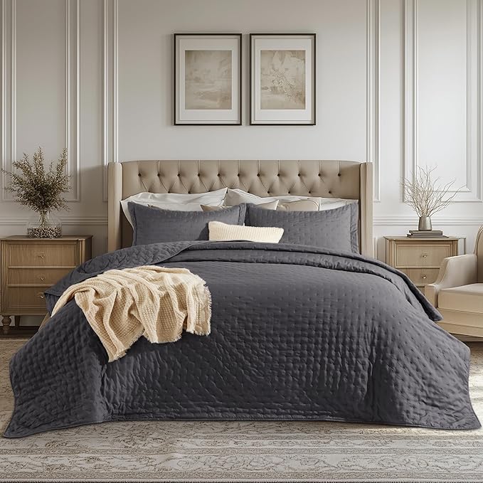 Quilt - King - 106 x 96 in