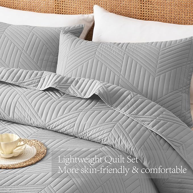 Microfiber Quilt Set - Queen