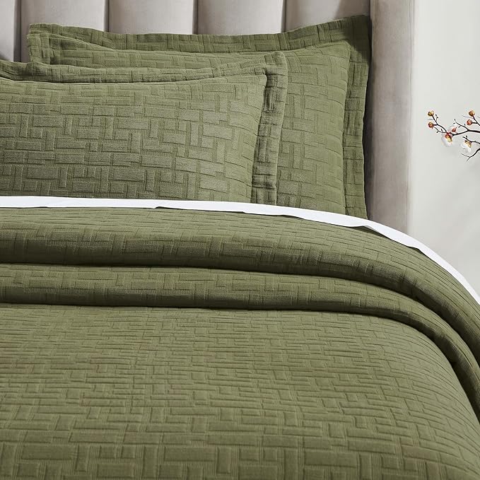 Bedding Set - Queen - 3 Piece