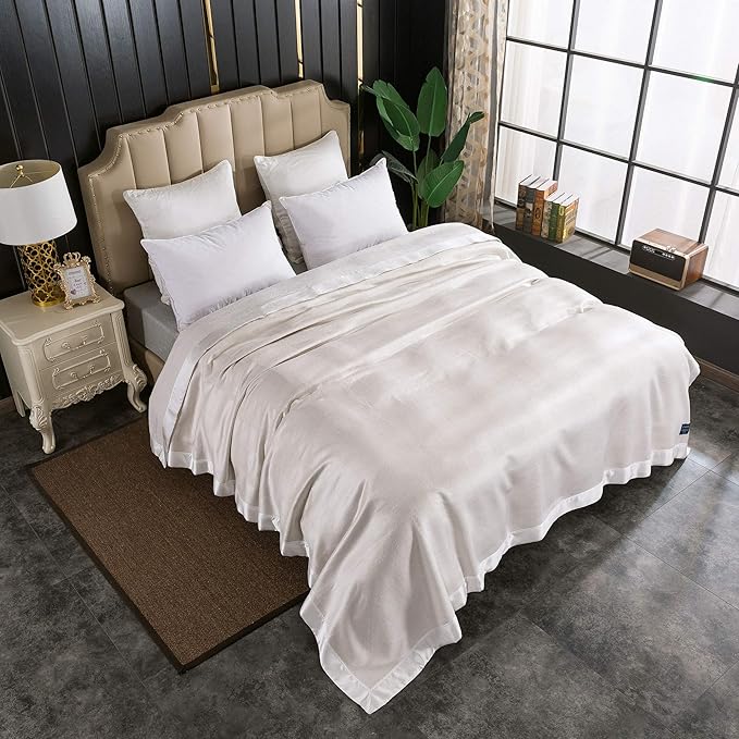 Mulberry Silk Blanket - Queen