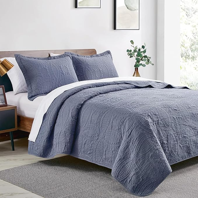 Quilt Set - Full - 3 Piece