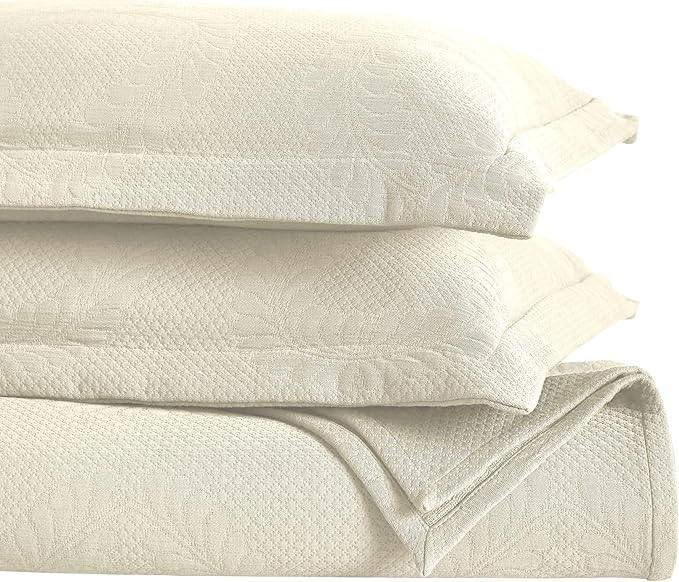 Bedding Set - California King - 3 Piece