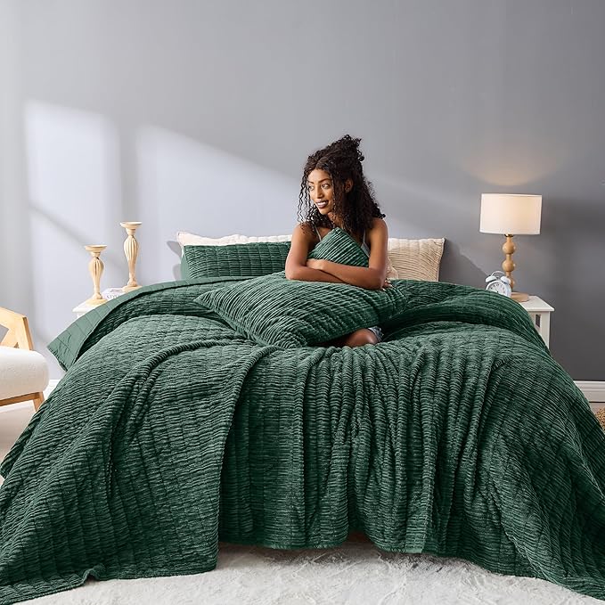 Velvet Quilt Set - King