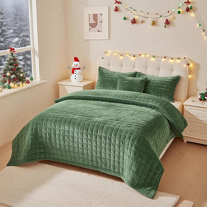 Velvet Quilt Set - California King - 3 Piece