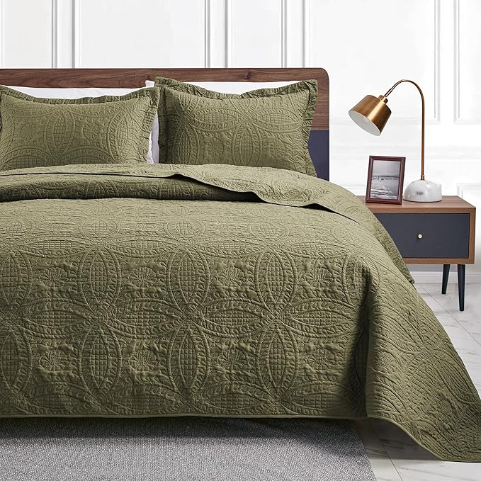 Quilt Set - Full - 3 Piece