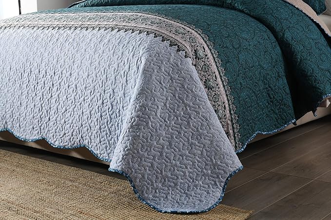 Microfiber Quilt Set - Queen - 3 Piece