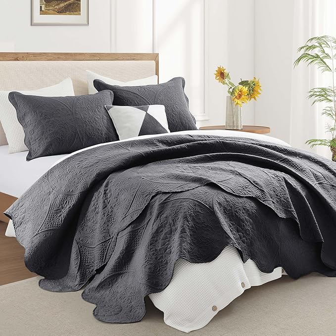 Microfiber Quilt Set - King - 8 Pack