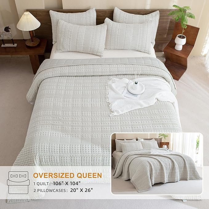 Quilt Set - Queen - 3 Piece