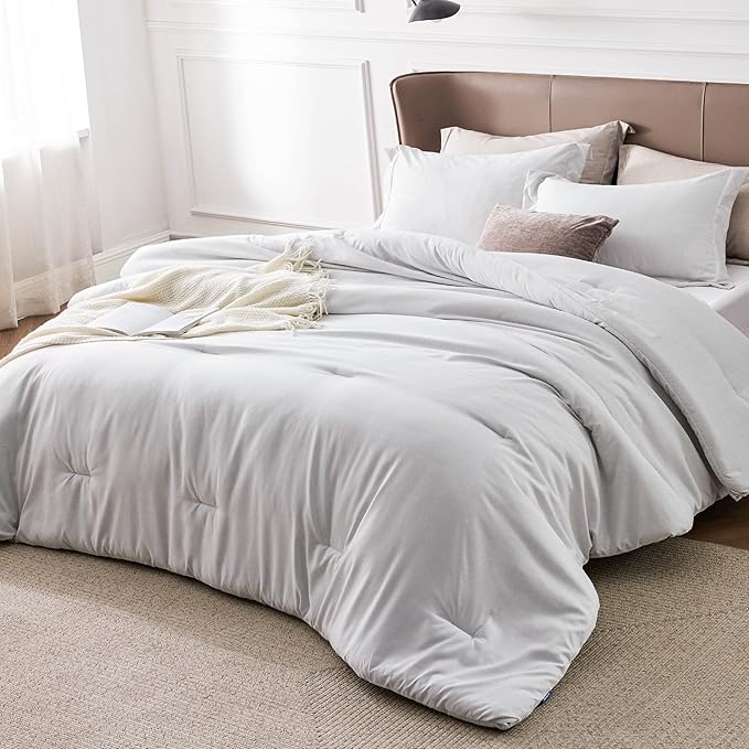 Comforter Set - Queen - 3 Piece