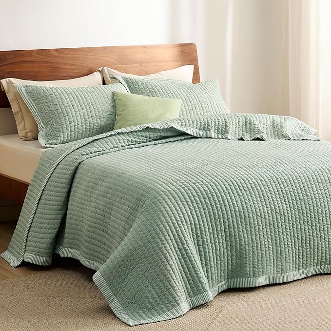 Microfiber Quilt Set - King - 3 Piece