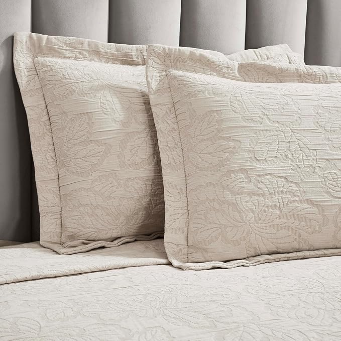 Bedding Set - California King - 3 Piece